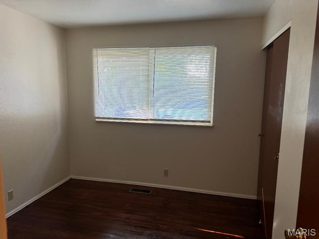 3230 Churchill Drive Florissant, MO 63033 - Photo 13 of 15