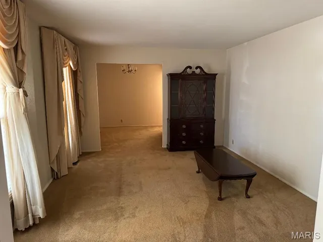 $185,000 | 3230 Churchill Drive, Florissant, MO 63033