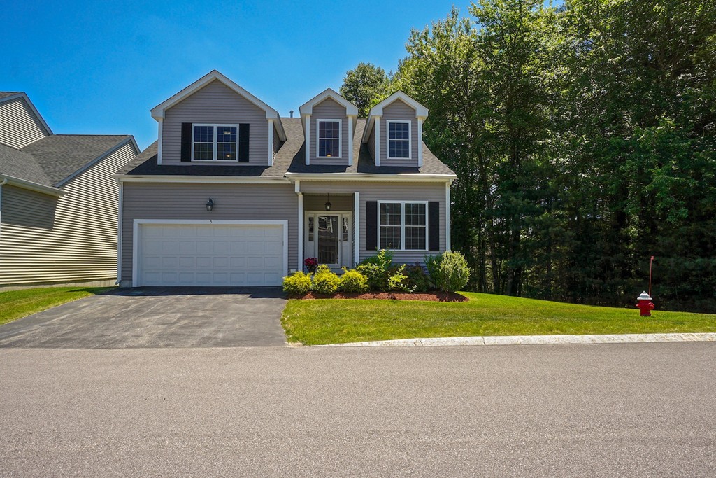 5 Beaver Pond Road, Unit 5 Milford, MA 01757 - Photo 3 of 35 Gallery Image 3