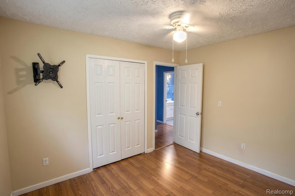 8040 Smith Road Gaines, MI 48436 - Photo 10 of 30 Bedroom
