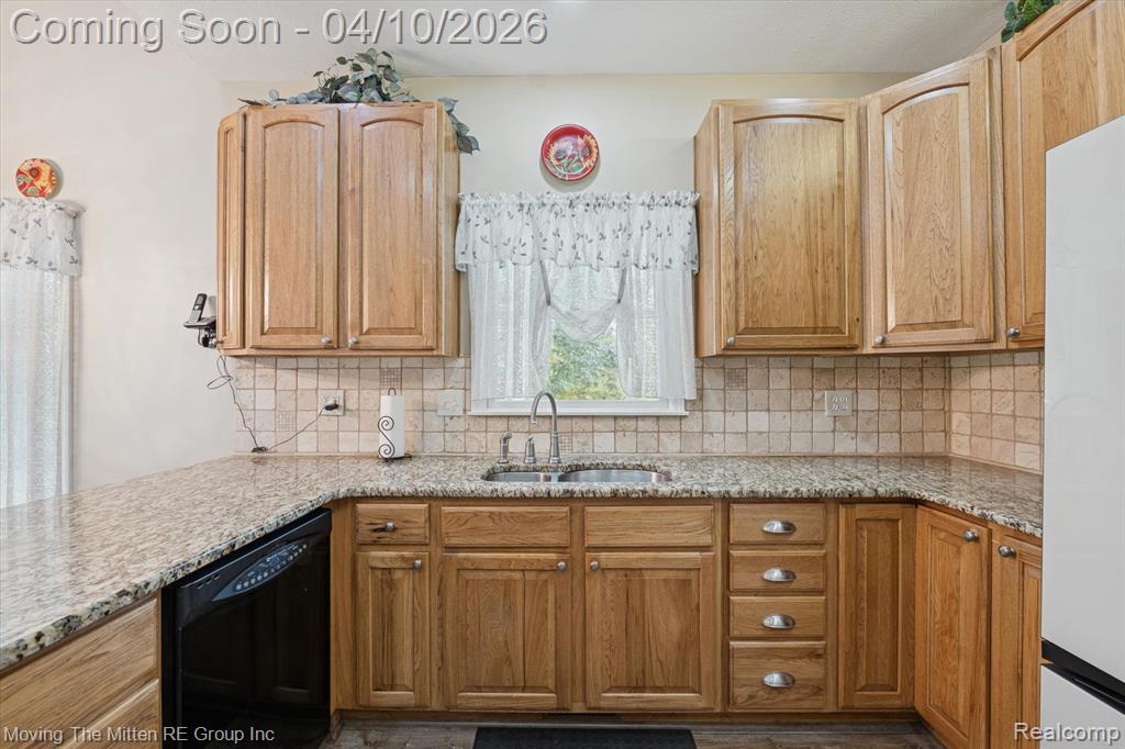 15265 Hannan Road Romulus, MI 48174 - Photo 16 of 63
