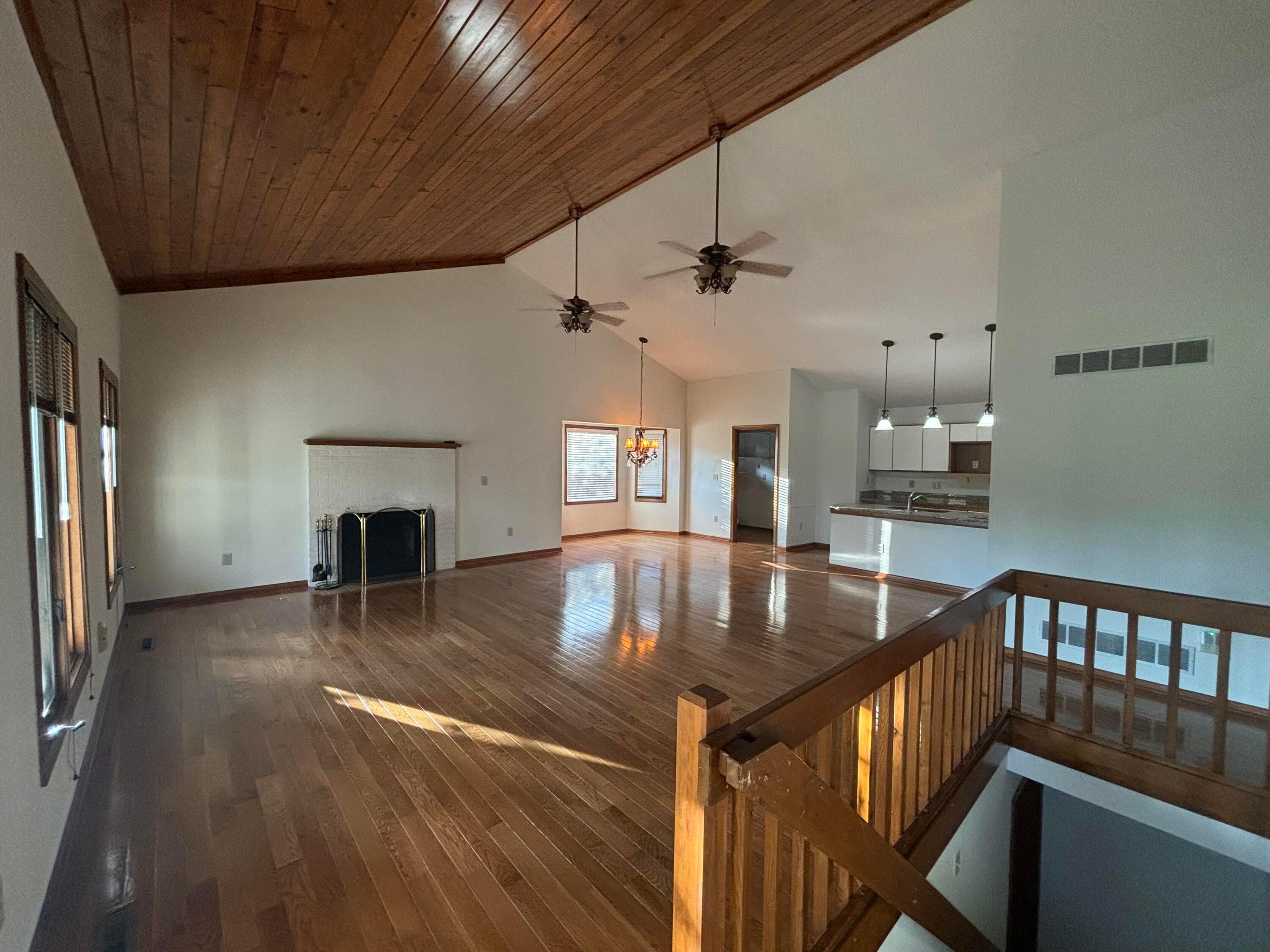 6560 Rothbury Court Dublin, OH 43017 - Photo 12 of 39 IMG_0538