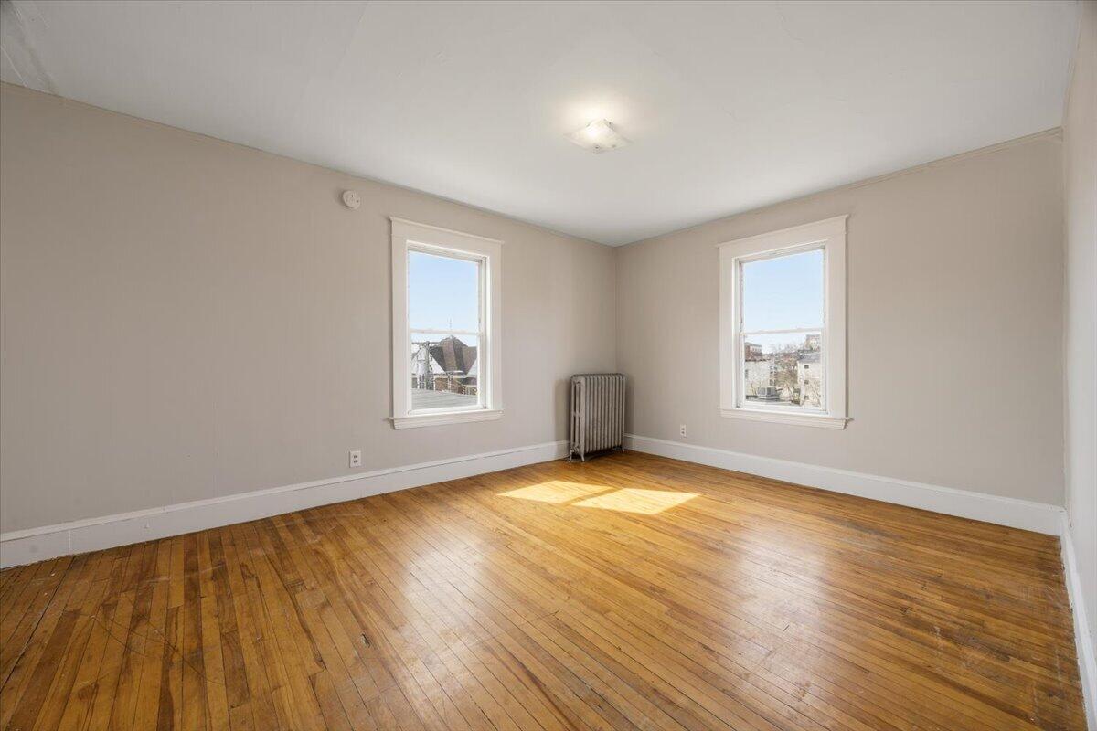 73 College Street Lewiston, ME 04240 - Photo 26 of 45 Bedroom