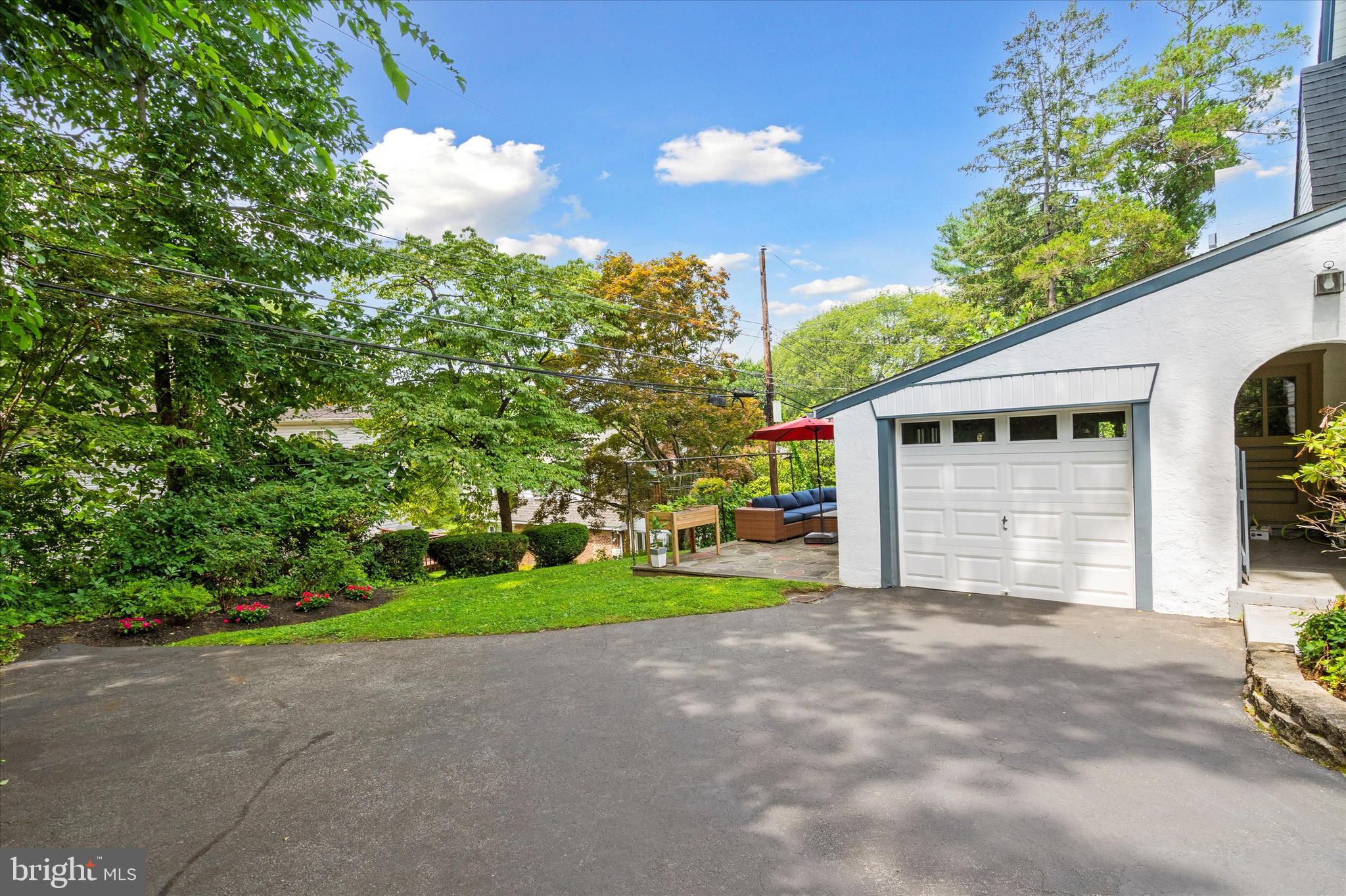 30 Henley Road Wynnewood, PA 19096 - Photo 46 of 49 Driveway