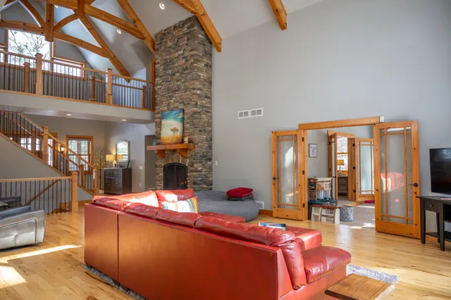 $1,974,000 | 1885 Dakota Junction, Friendship, WI 53934