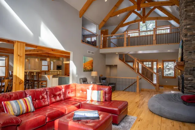 $1,974,000 | 1885 Dakota Junction, Friendship, WI 53934