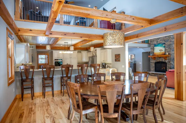 $1,974,000 | 1885 Dakota Junction, Friendship, WI 53934