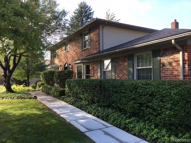 1793 Charm Court Rochester Hills, MI 48306 - Photo 1 of 10