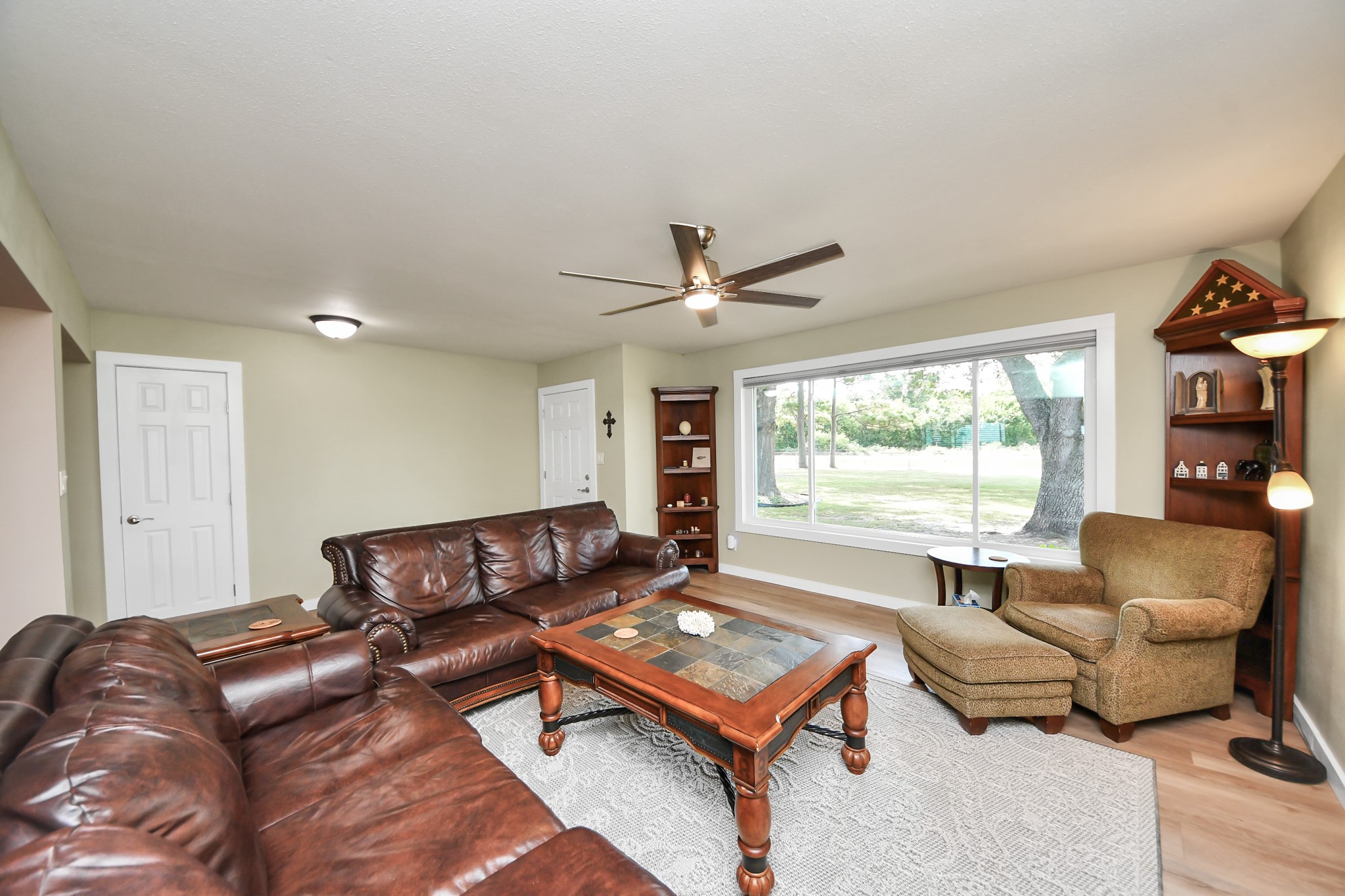 6515 Williams School Road Needville, TX 77461 - Photo 5 of 45 Gallery Image 5