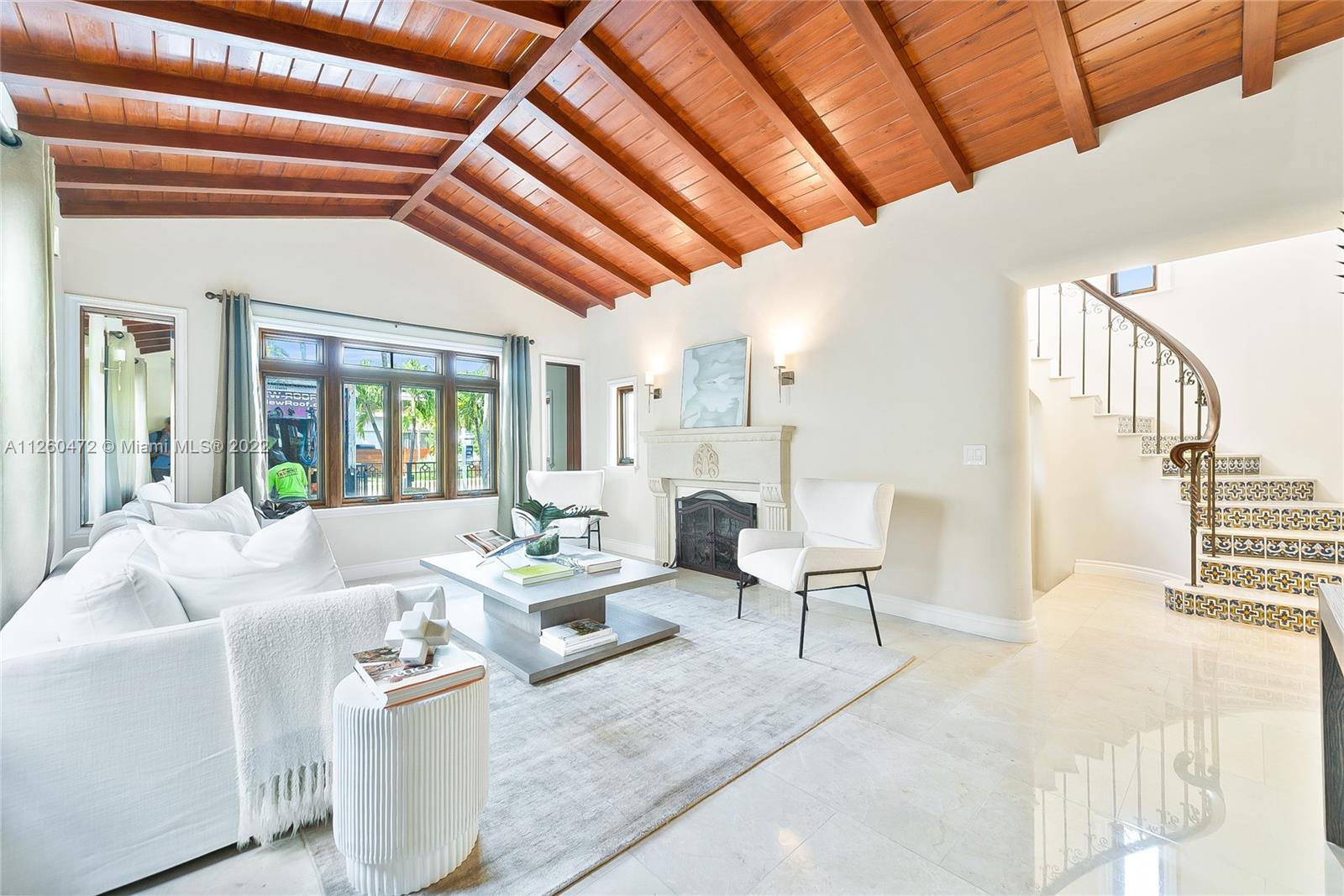 2153 North Bay Road Miami Beach, FL 33140 - Photo 2 of 19 a living room with furniture