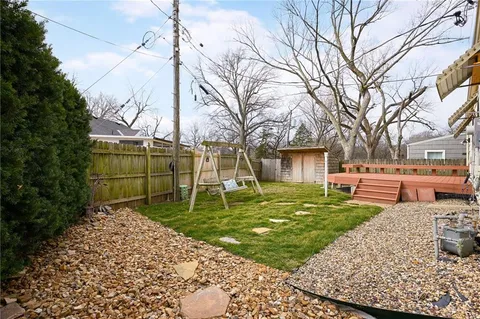 $310,000 | 5005 Sycamore Drive, Roeland Park, KS 66205