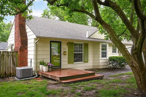 $310,000 | 5005 Sycamore Drive, Roeland Park, KS 66205