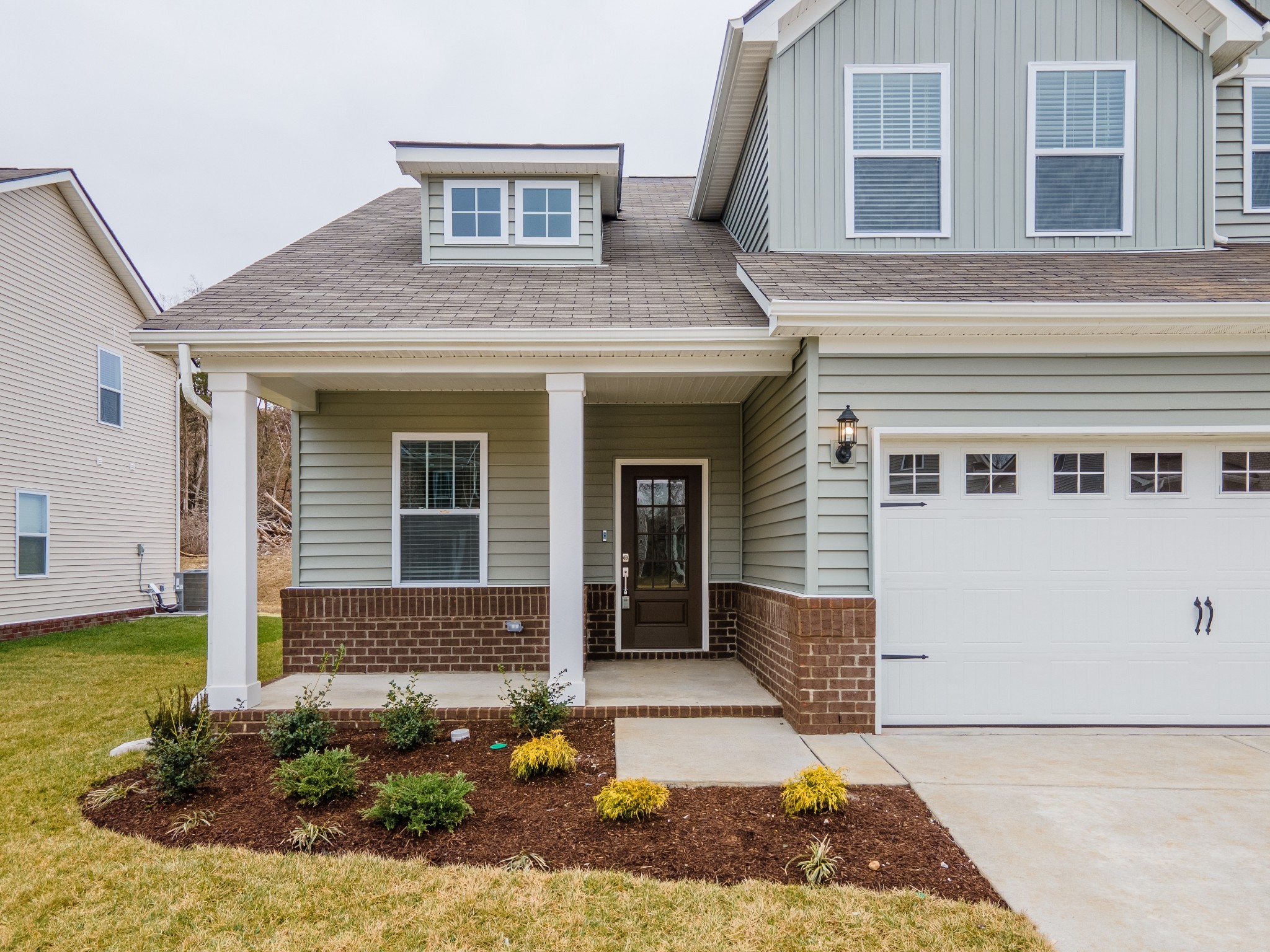 293 Casper Drive Spring Hill, TN 37174 - Photo 2 of 31