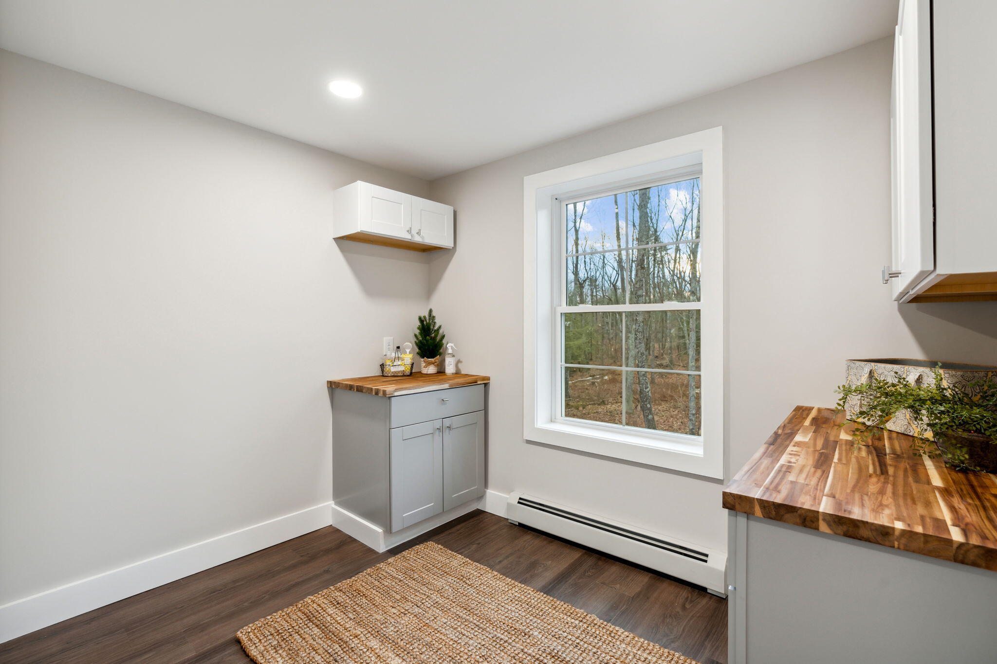 975 Meetinghouse Road Wells, ME 04090 - Photo 35 of 51 Laundry Room