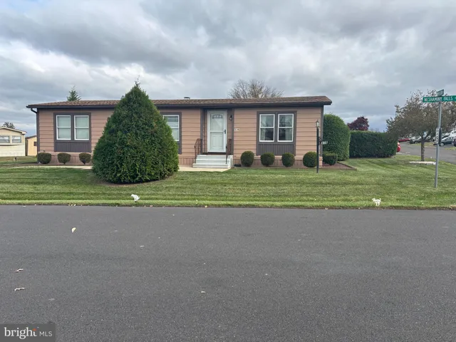 $174,500 | 316 Meadow Court, North Wales, PA 19454