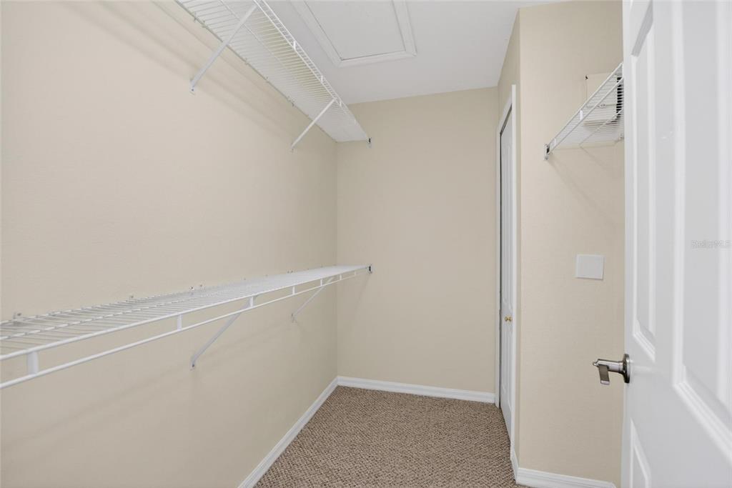 6418 Rosefinch Court, Unit 103 Lakewood Ranch, FL 34202 - Photo 29 of 48 a view of small space