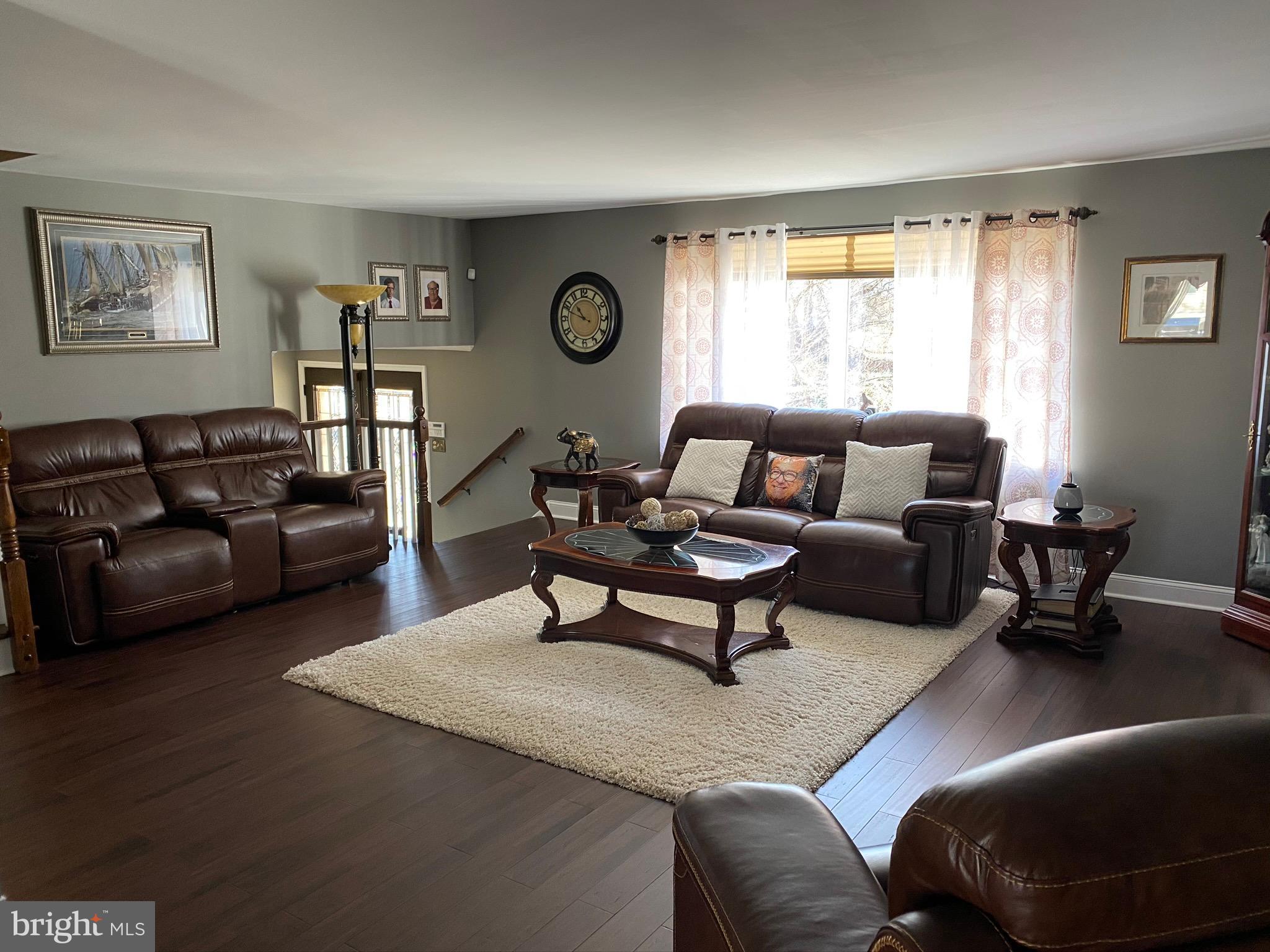 485 Woodhaven Road Philadelphia, PA 19116 - Photo 4 of 35 Gallery Image 4