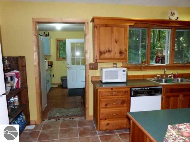 7701 Way Road Honor, MI 49640 - Photo 22 of 68 1749060-21.JPG