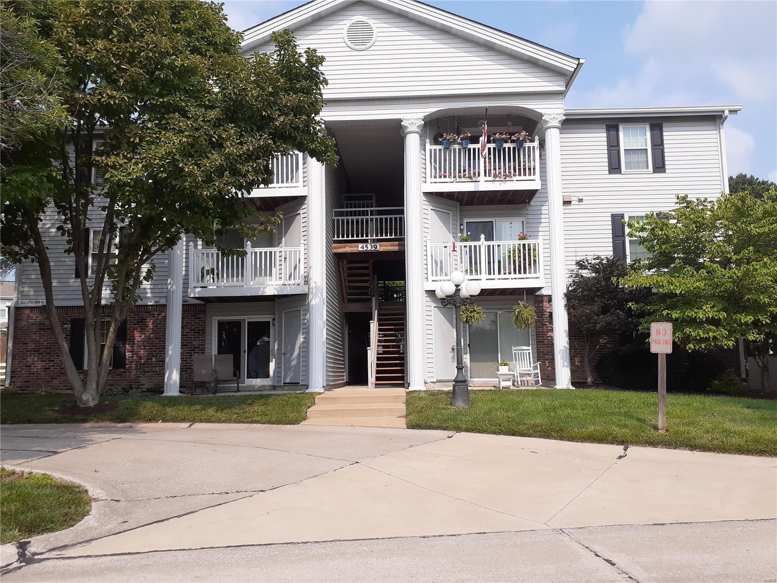 4539 Little Rock Road, Unit F St. Louis, MO 63128 - Photo 1 of 20 Gallery Image 1