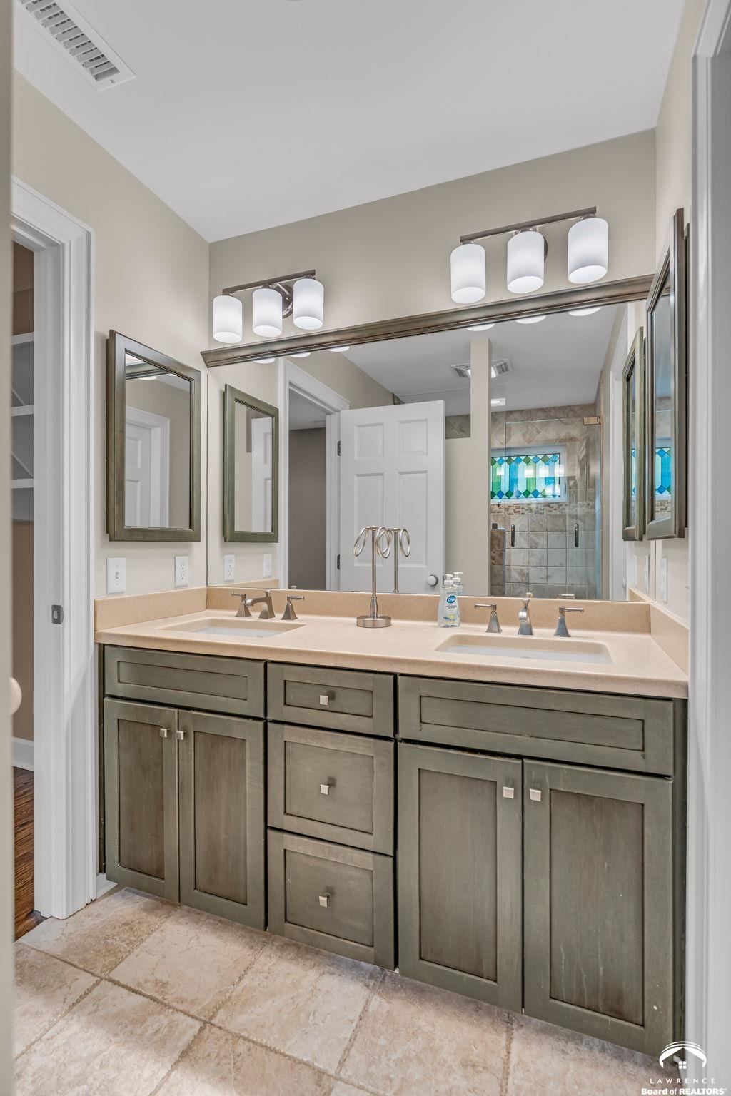 4516 Cedar Ridge Court Lawrence, KS 66049 - Photo 59 of 96