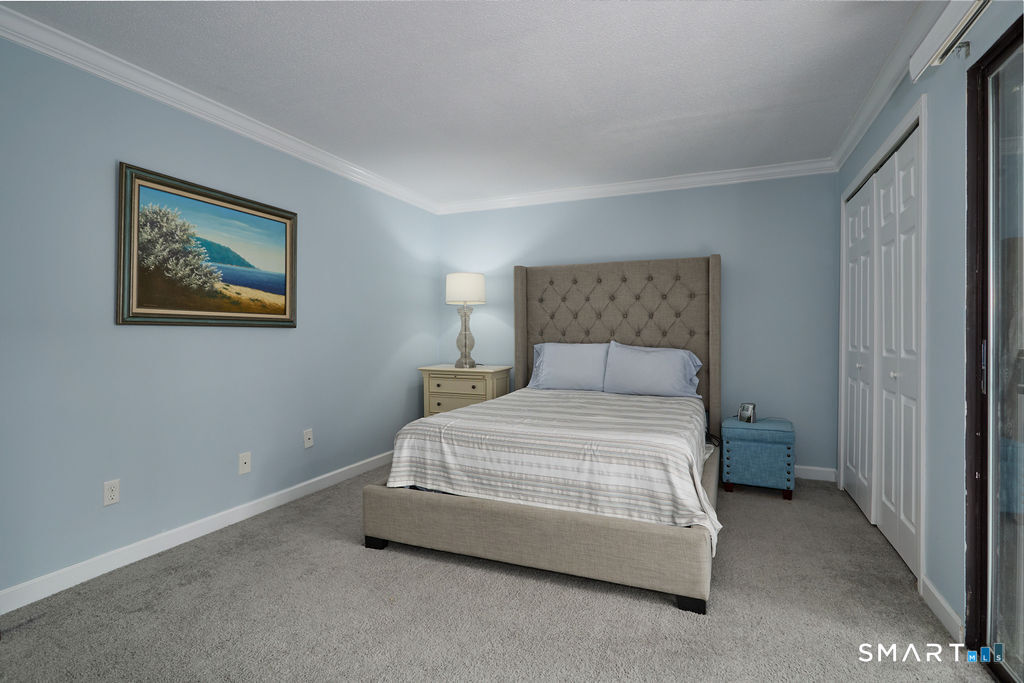 6 Hollyberry Lane, Unit 6 Ridgefield, CT 06877 - Photo 10 of 31 Primary Bedroom with 2 closets