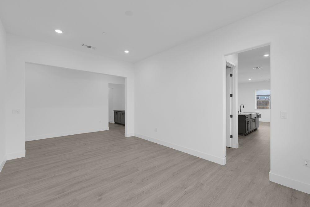 10220 Elara Way Elk Grove, CA 95757 - Photo 8 of 33 10220 Elara Way ~ Ready Now