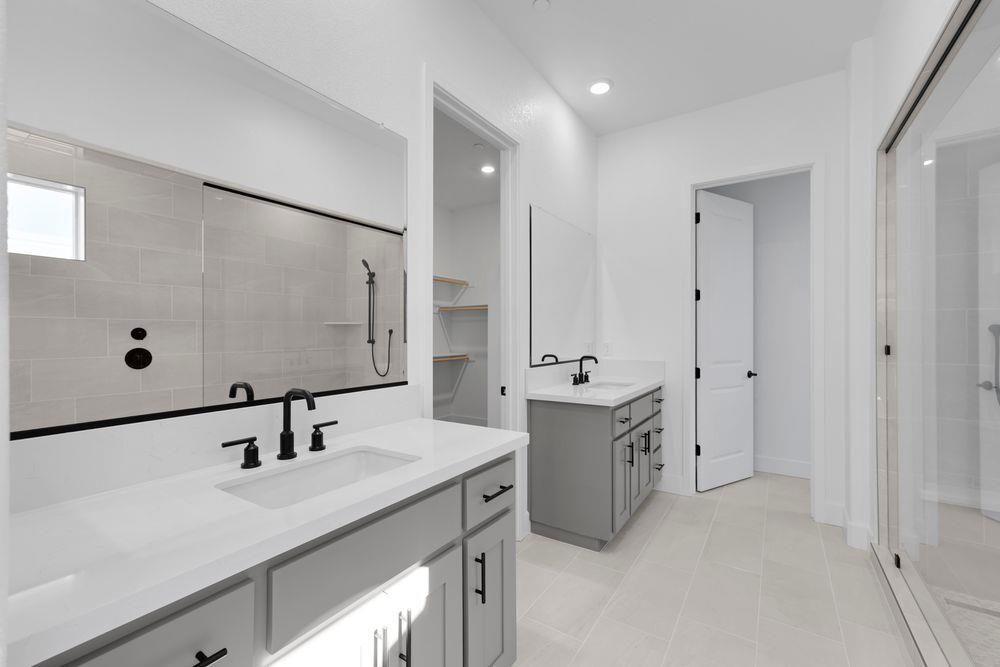 10220 Elara Way Elk Grove, CA 95757 - Photo 10 of 33 10220 Elara Way ~ Ready Now