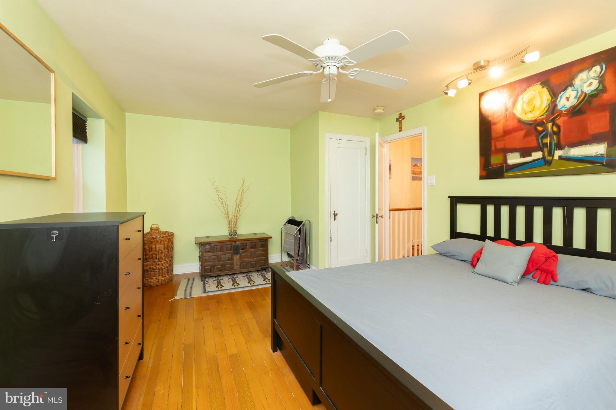 52 Woodbine Road Havertown, PA 19083 - Photo 32 of 38