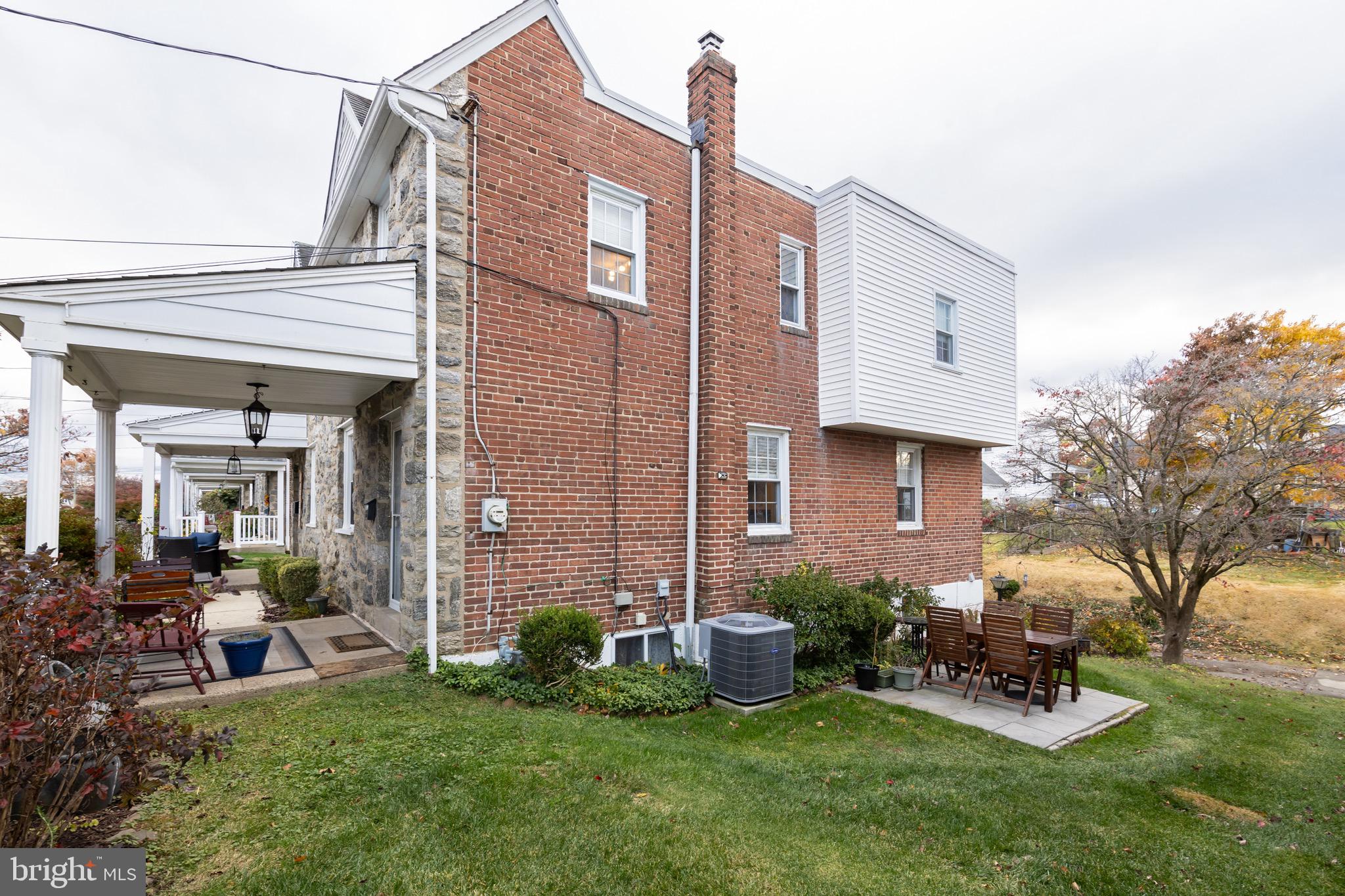 52 Woodbine Road Havertown, PA 19083 - Photo 7 of 38