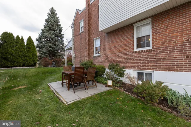 $2,500 | 52 Woodbine Road, Havertown, PA 19083