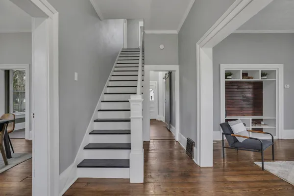 $300,000 | 900 East Gambier Street, Mount Vernon, OH 43050
