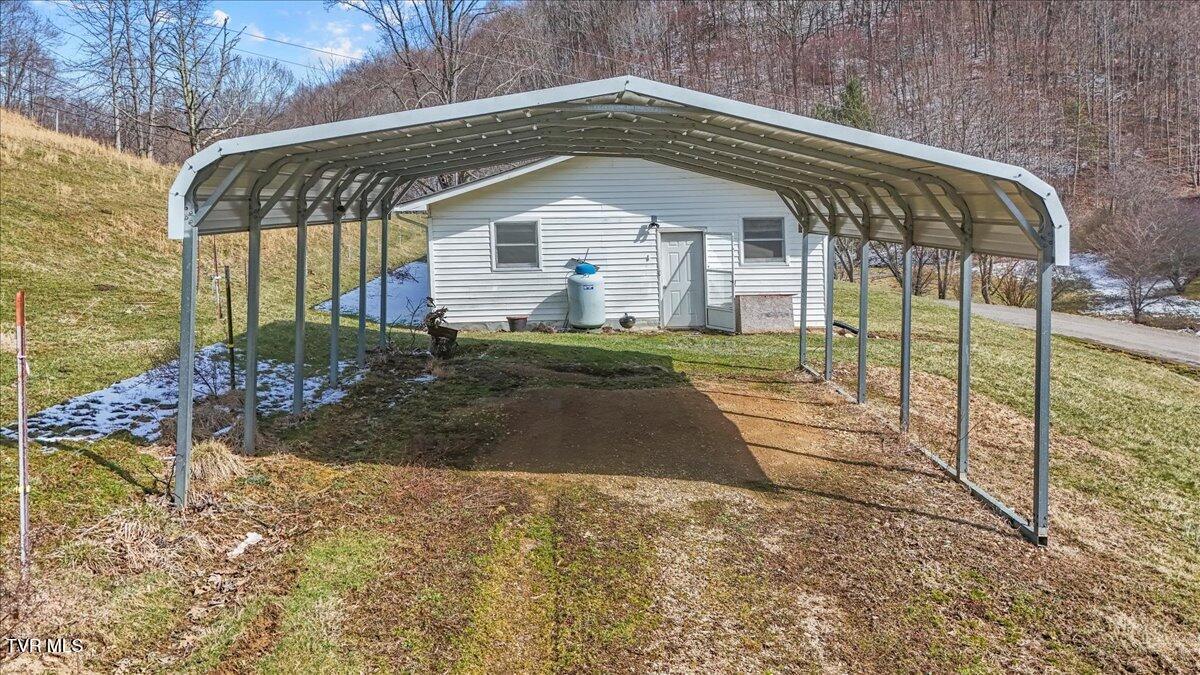 408 Miller Road Trade, TN 37691 - Photo 37 of 42 40-DJI_20250222133557_0526_D