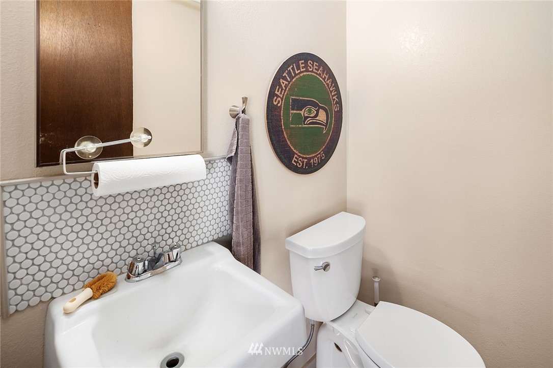 14541 167th Place Southeast Renton, WA 98059 - Photo 21 of 36 Gallery Image 21