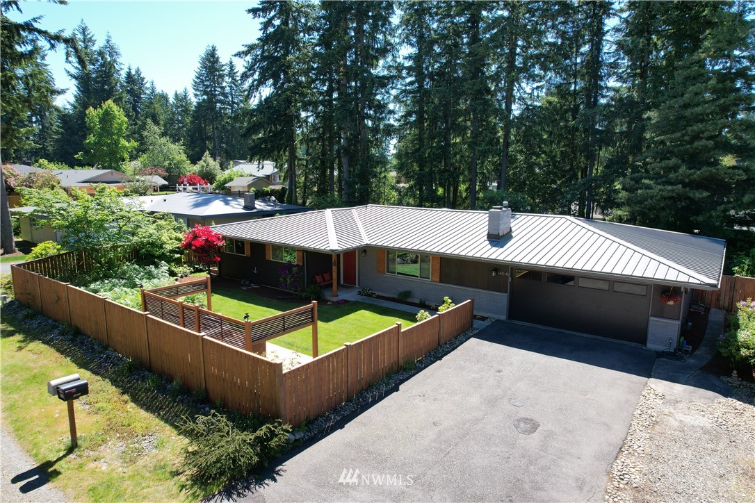 14541 167th Place Southeast Renton, WA 98059 - Photo 4 of 36 Gallery Image 4