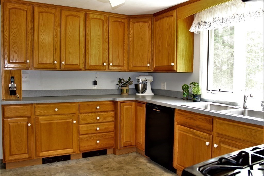 30 Cedar Street Hanover, MA 02339 - Photo 11 of 21