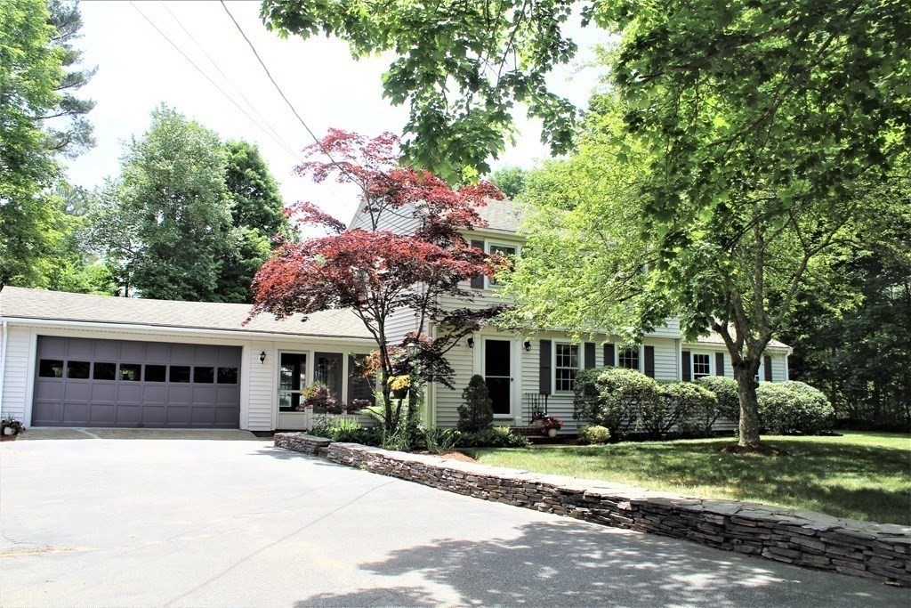 30 Cedar Street Hanover, MA 02339 - Photo 2 of 21
