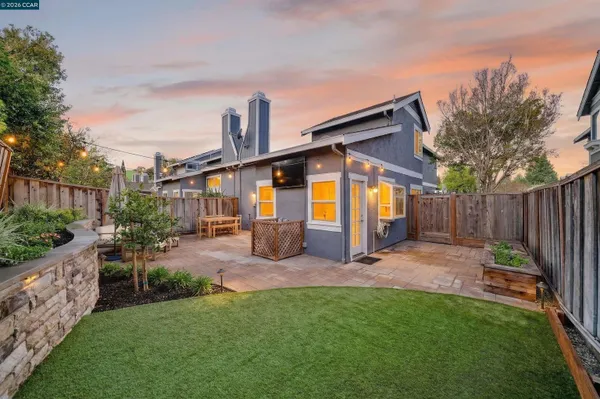 $1,268,000 | 300 Bridgeside Circle, Danville, CA 94506