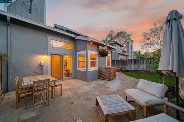 $1,268,000 | 300 Bridgeside Circle, Danville, CA 94506