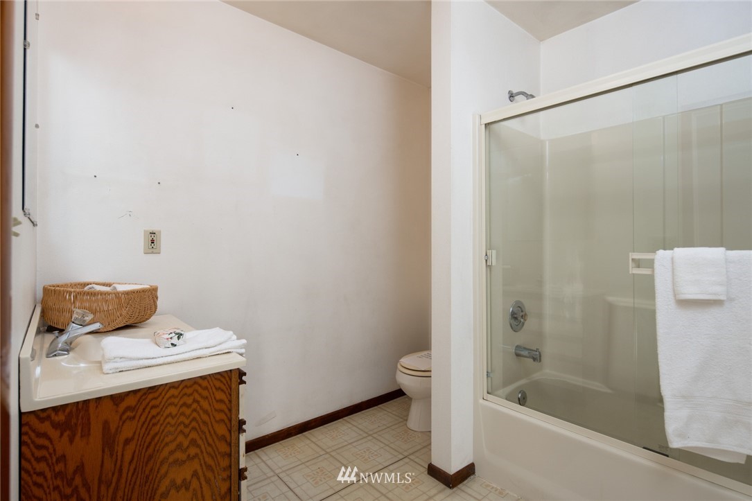39701 Cape Horn Road Concrete, WA 98237 - Photo 21 of 38 Gallery Image 21