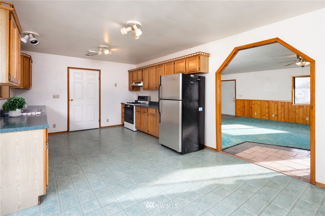 39701 Cape Horn Road Concrete, WA 98237 - Photo 30 of 38 Gallery Image 30