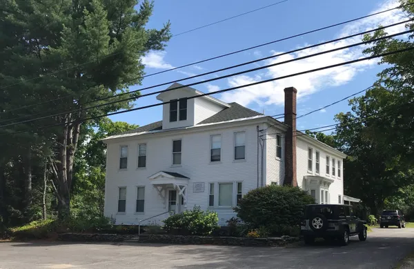$1,495 | 1092 New Hampshire Rte 175, Unit #4, Campton, NH 03223