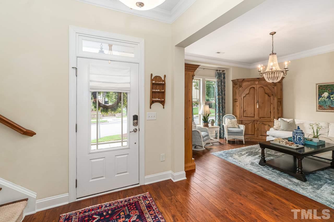 1416 Rodessa Run Raleigh, NC 27607 - Photo 4 of 25