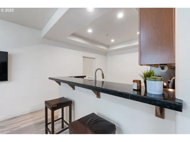 $279,999 | 7902 Northeast Miriam Way, Hillsboro, OR 97006