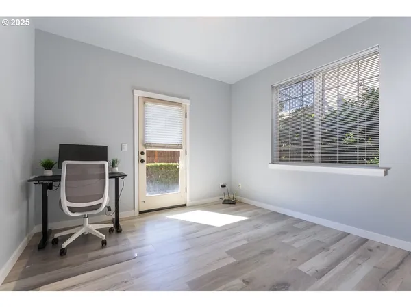 $279,999 | 7902 Northeast Miriam Way, Hillsboro, OR 97006