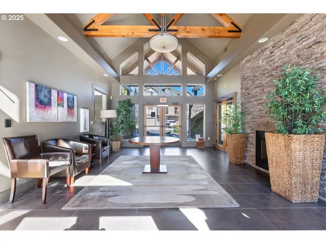 $279,999 | 7902 Northeast Miriam Way, Hillsboro, OR 97006