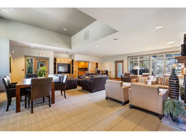 $279,999 | 7902 Northeast Miriam Way, Hillsboro, OR 97006