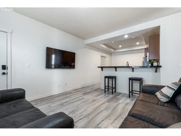 $279,999 | 7902 Northeast Miriam Way, Hillsboro, OR 97006