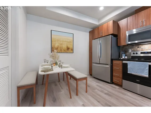 $279,999 | 7902 Northeast Miriam Way, Hillsboro, OR 97006