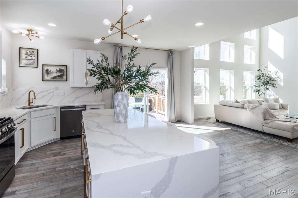 7474 Shadow Point Drive St. Louis, MO 63129 - Photo 20 of 66