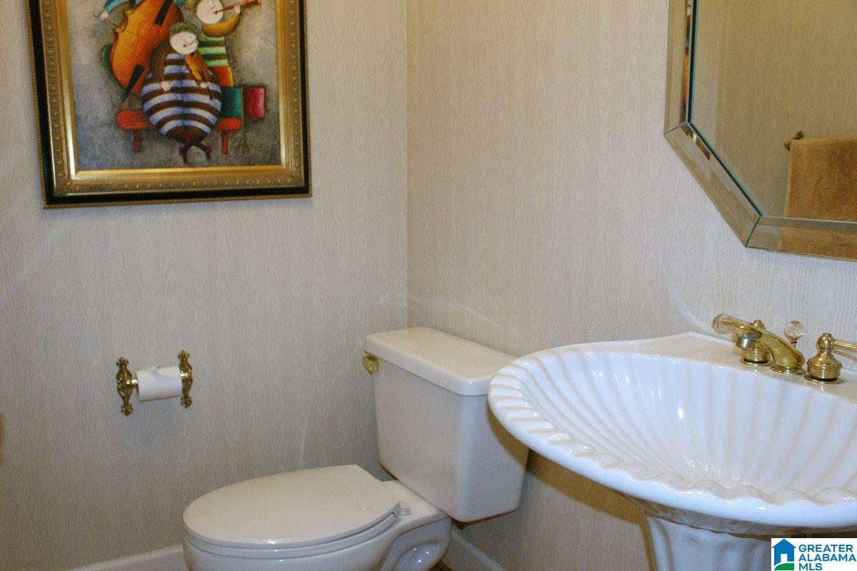 5935 South Shades Crest Road Bessemer, AL 35022 - Photo 18 of 34 Gallery Image 18
